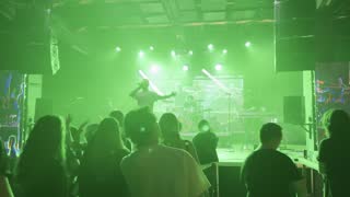 GROOVOLVER-IPHONE-237.MOV